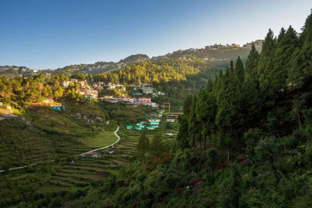 The Hill Story, Entire Chalet, Offbeat,Cozy Mussoorie Buitenkant foto