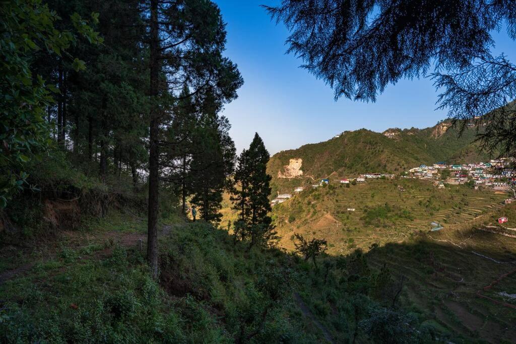 The Hill Story, Entire Chalet, Offbeat,Cozy Mussoorie Buitenkant foto