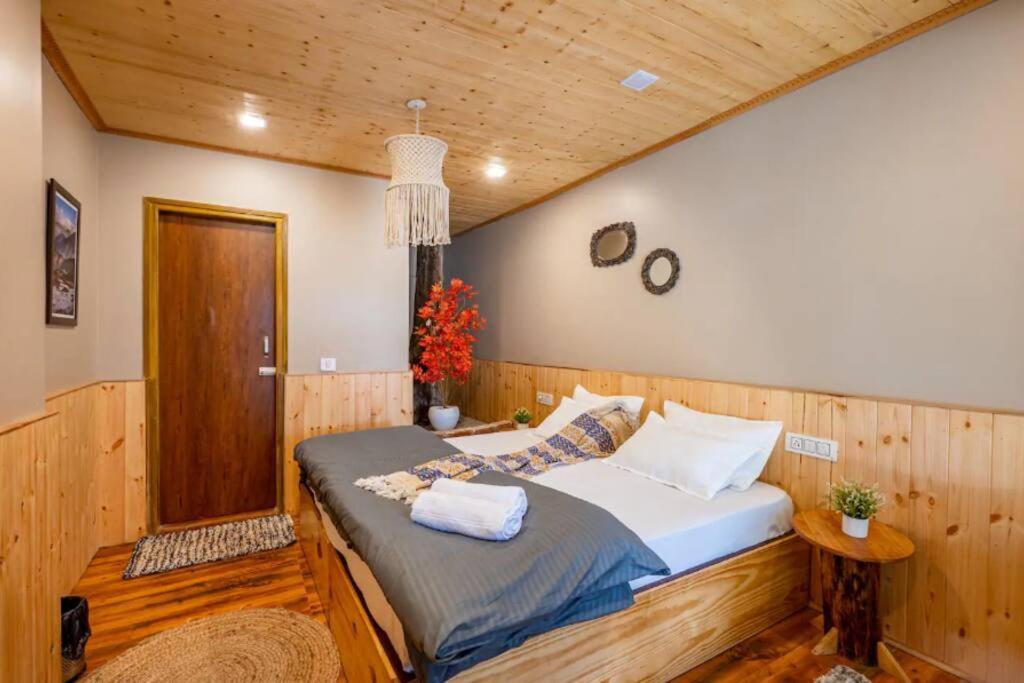 The Hill Story, Entire Chalet, Offbeat,Cozy Mussoorie Buitenkant foto